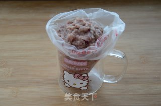 黑椒牛肉肠的做法步骤：5