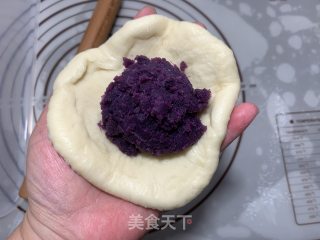 紫薯面包卷的做法步骤：9