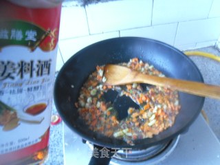 火腿咸蛋炒饭的做法步骤：4