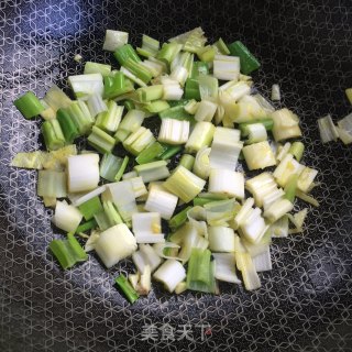 胡椒葱段烧牛柳的做法步骤：6
