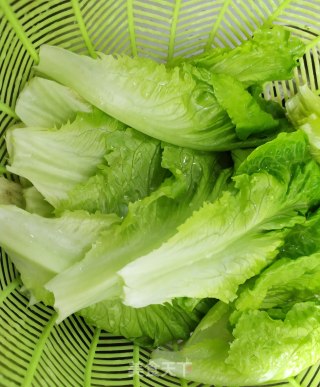 番茄鸡蛋青菜汤面的做法步骤：1