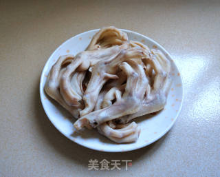 酱香焖鸭掌的做法步骤：4