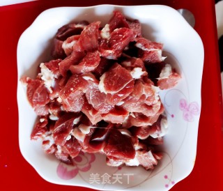 炖羊肉的做法步骤：1