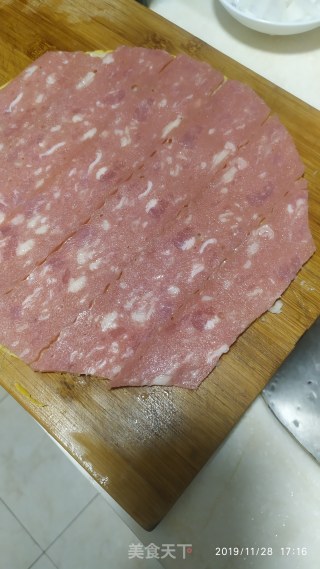蛋皮培根卷的做法步骤：3