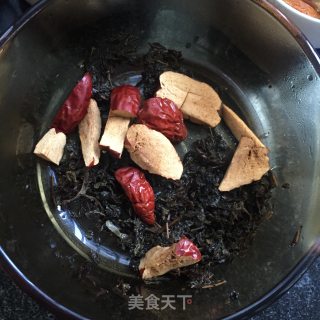橘皮红枣煮茯茶的做法步骤：5