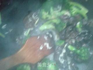 蒜蓉西兰花的做法步骤：9