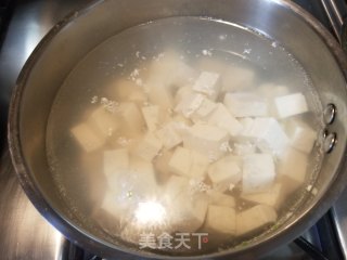 紫菜豆腐蛋花汤的做法步骤：4