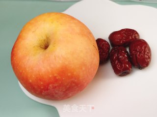 宝宝辅食苹果红枣泥的做法步骤：1
