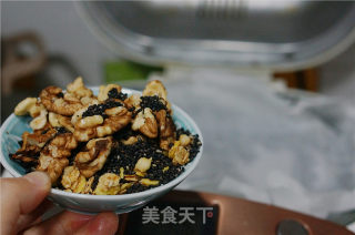 黑醋栗坚果面包的做法步骤：6