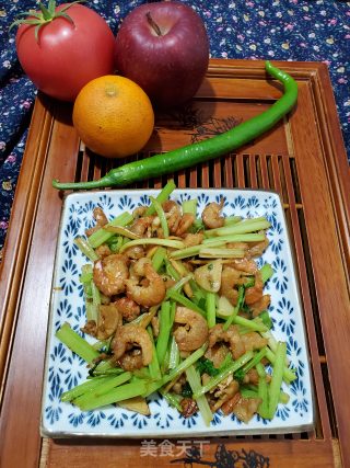 香芹炒干虾仁的做法步骤：13