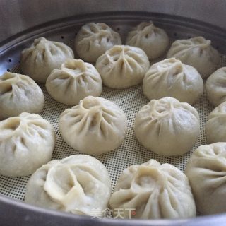 白菜鲜肉包的做法步骤：10