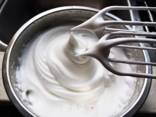 橙汁戚风的做法步骤：3