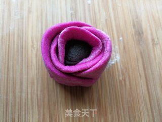 生煎火龙果玫瑰花的做法步骤：10