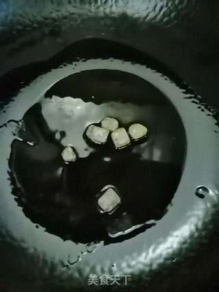 红烧鸡爪的做法步骤：5