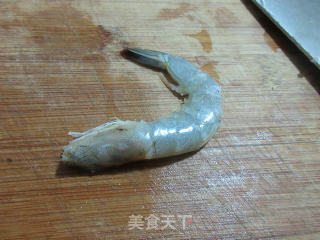避风塘炒虾（山寨版）的做法步骤：2