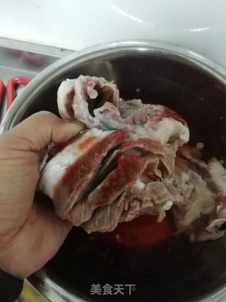 小满日食记之炖牛肉的做法步骤：2