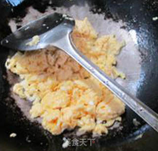 香芹鸡蛋馅盒子的做法步骤：7