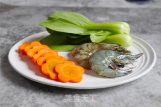 牛奶煮泡面的做法步骤：2