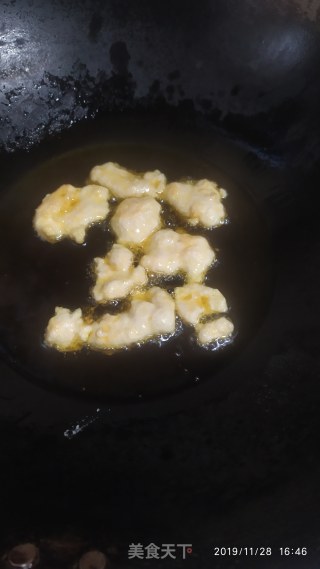 虾胶炒青椒的做法步骤：3