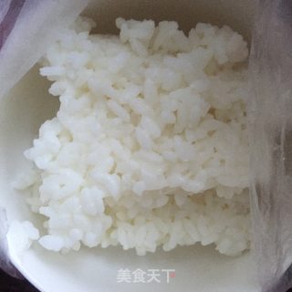 番茄鸡蛋泡饭的做法步骤：2