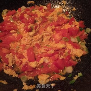 番茄鸡蛋泡饭的做法步骤：5