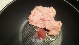 葱香鸡肉浓汤的做法步骤：6