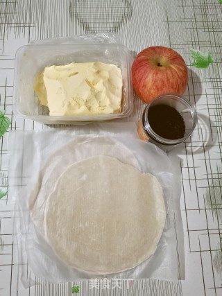 苹果派的做法步骤：1