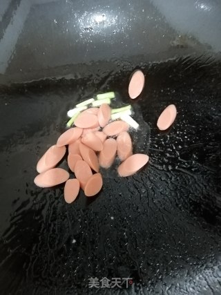 火腿炒土豆红萝卜的做法步骤：7