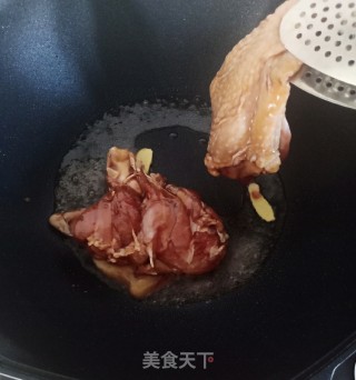 照烧鸡腿的做法步骤：4