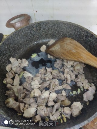 咖喱鸡肉饭的做法步骤：5