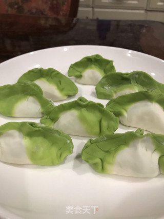 翡翠饺子????的做法步骤：4