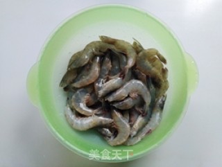 双椒蒸虾的做法步骤：2