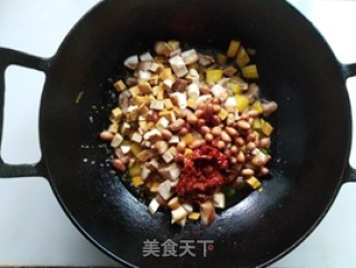 八宝辣酱的做法步骤：7