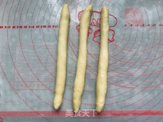 辫子面包的做法步骤：10
