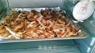 媲美烧烤店的烤鲜蘑，做法其实很简单，吃了不后悔的做法步骤：5