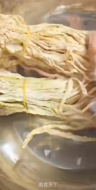 咸菜萝卜条的做法步骤：1