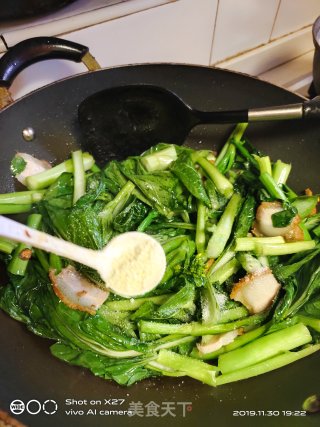锅烧炒菜心的做法步骤：7