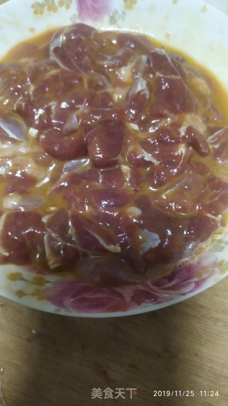 猪肉炒豆角的做法步骤：2