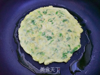 油麦菜鸡蛋饼的做法步骤：8
