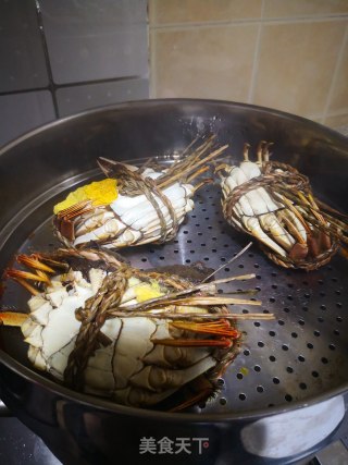 ＃暖心美食＃清蒸大闸蟹的做法步骤：4