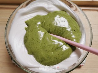 抹茶蜜豆戚风蛋糕的做法步骤：6