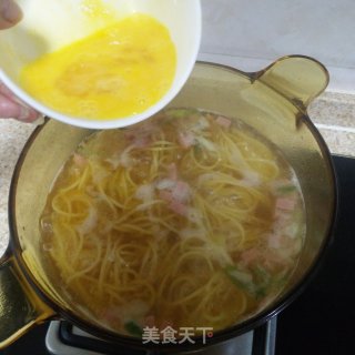 辣白菜煮玉米喳面的做法步骤：8