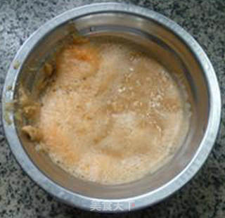 枸杞豆渣的利用~~~~~~黑芝麻枸杞豆渣饼的做法步骤：1