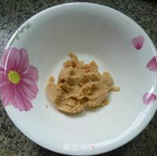 枸杞豆渣的利用~~~~~~黑芝麻枸杞豆渣饼的做法步骤：5