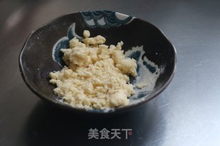 酥粒小餐包的做法步骤：2