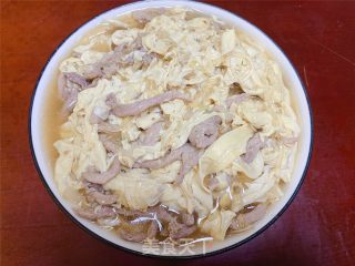 炖豆腐皮的做法步骤：10
