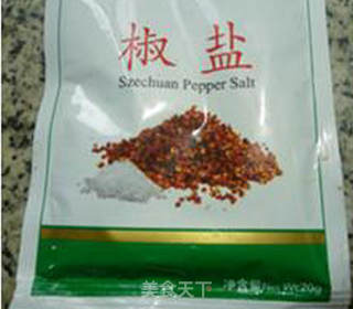 胡萝卜豆渣的利用~~~~~~胡萝卜豆渣饼（椒盐味）的做法步骤：3