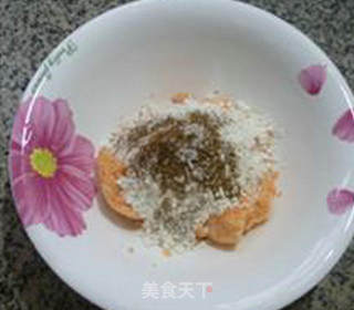 胡萝卜豆渣的利用~~~~~~胡萝卜豆渣饼（椒盐味）的做法步骤：6