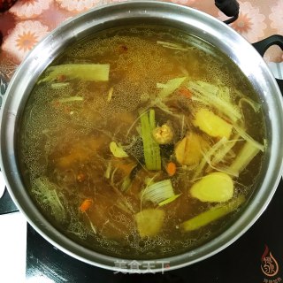 牛尾骨火锅的做法步骤：6