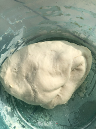 黑芝麻花卷的做法步骤：1